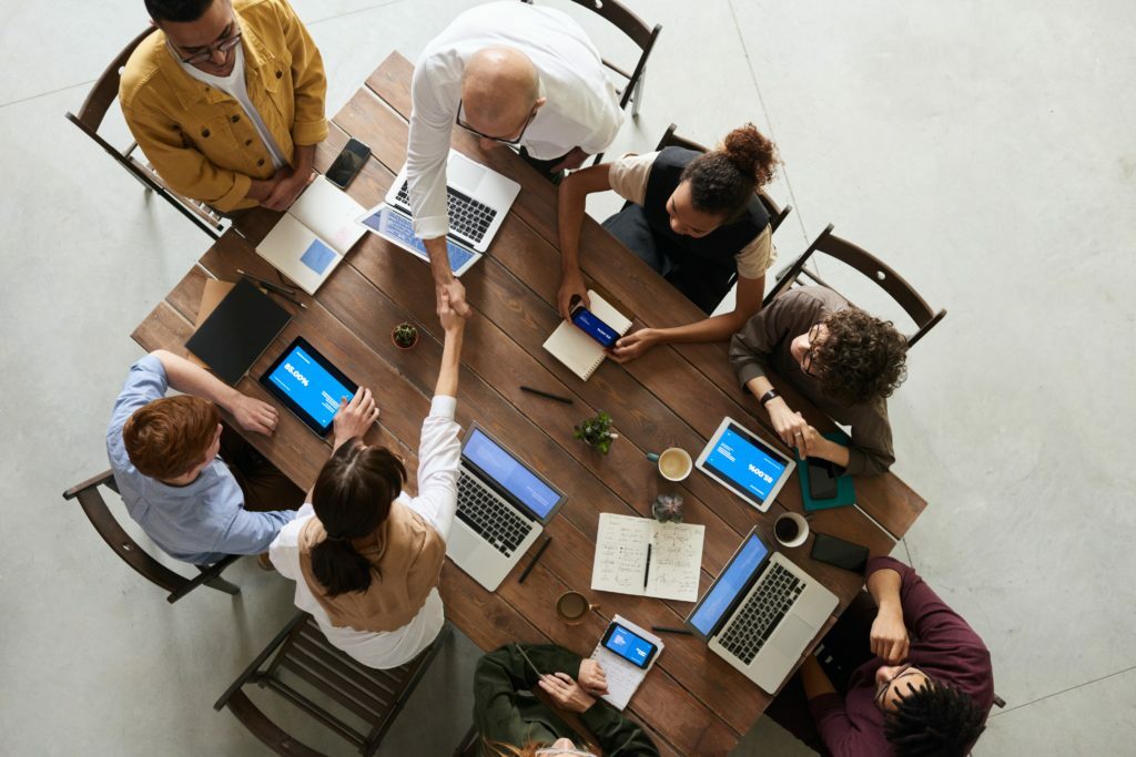 What is VDI? A Guide to Virtual Desktop Solutions